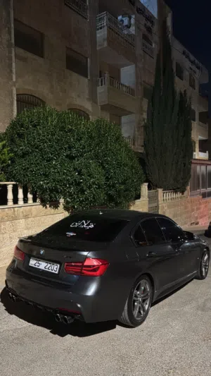 BMW 330e 2018