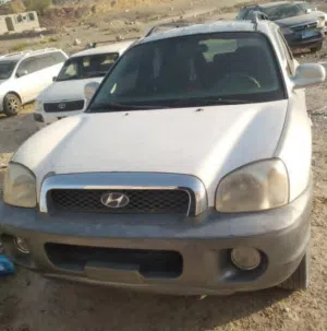مطلوب سنتافي او توسان للبيع لاحدود 700 طالع منزل