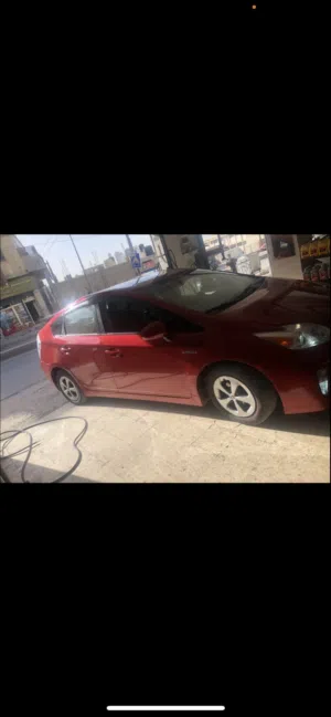 Toyota . Prius . Daily4