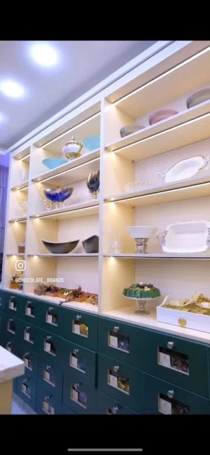 ديكور محل مستعمل