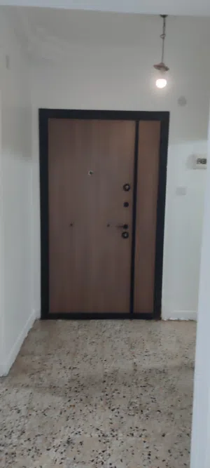 شقة للايجار في باب بن غشير