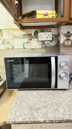 Other 20 - 24 Liters Microwave in Muscat