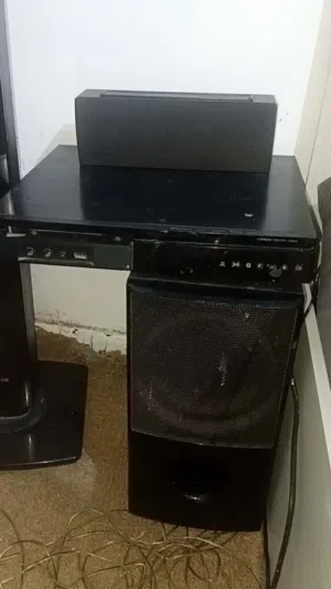 سماعات LG مع جهاز بصلاة ع النبي
