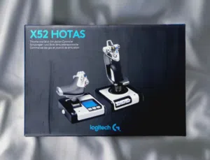 Logitech G / Saitek X52 Flight Control System (HOTAS)