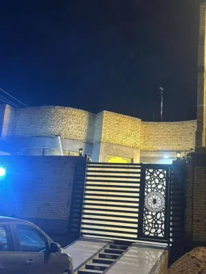 183 m2 4 Bedrooms Townhouse for Sale in Basra Al Fonjaniya