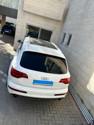 سيارة-جيب-اودي-q7-موديل-2011