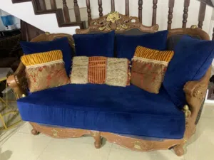 كراسي غرفة جلوس