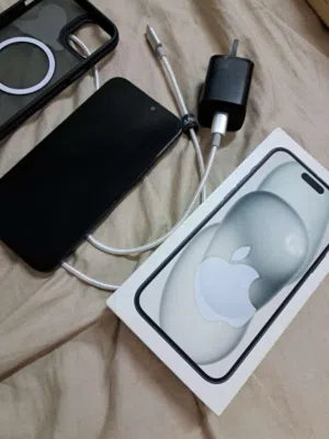 ايفون 15 بلس