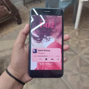 iPhone 8 Plus