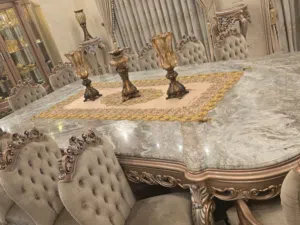 طاولة سفرة بكامل مستلزماتها