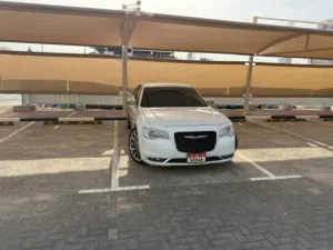 Chrysler 300 2018 for sale 28000