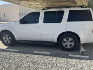 Used Nissan Pathfinder in Al Sharqiya