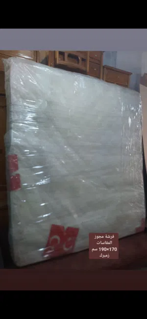 فرشه مجوز زمبرك  مقاس 170×190 سم  حالتها ممتازة