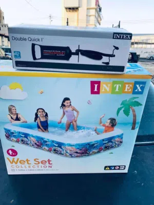 بركة سباحة انتكس ملونه مع منفاخ يدوي