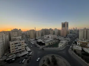 مشاركة سكن مؤقت