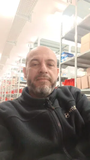 علام نمر حرزالله 