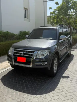 Mitsubishi Pajero 2017 for Rent 7 Seater SUV Daily, Weekly & Monthly