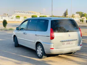 بيجوو 807  موديل 2007