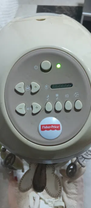 هزاز اطفال fisher price بعمل كهرباء أو بطاريه