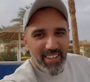 زكريا الحيصه 