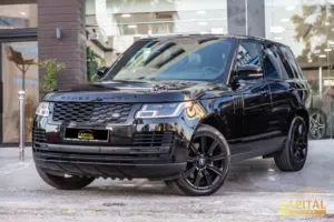 Range Rover Vogue 2021 SE Plug in hybrid السيارة وارد كندا و صيانة الشركة