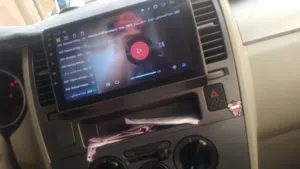 للبيع شاشة اندروي 10 انج تركب ع اغلب اسيارات