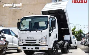 قلاب مع عمال للهدد وإزالة الطمم ونقل جميع  مواد البناء خدمه مميزه واسعار في متناول الجميع