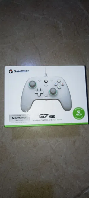 يد gamesir g7 se نضيفة استعمال اسبوعين كأنها جديده
