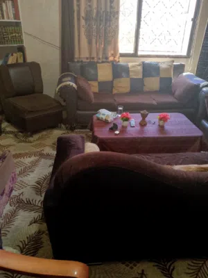 طقم كنب نصف جلد