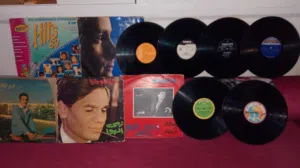 أسطوانات فينيل أصلية لعمالقة الطرب – عبد الحليم حافظ وأم كلثوم