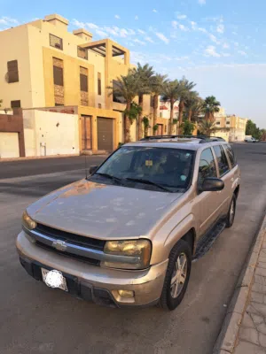 Chevrolet Trailblazer LT 2005 - Inline 6 Cylinder - Golden Colour - American Specs - Full Option