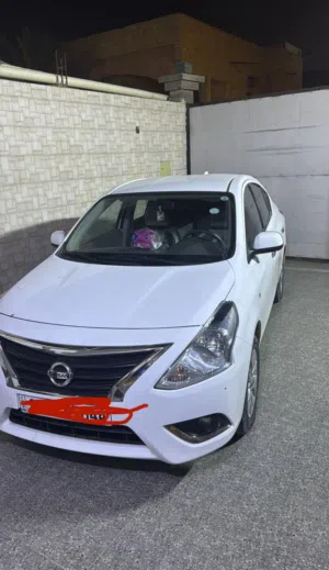 Used Nissan Sunny in Basra