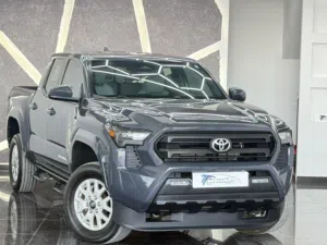 Used Toyota Tacoma in Muscat