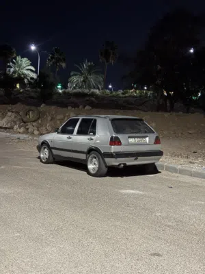 قولف 1989 محدث 1991. ماتور 1300 جنط و ستتم جديد جير و ماتور وكاله موفره بنزين