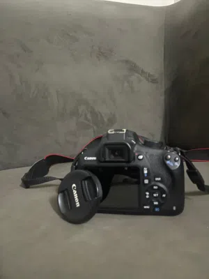 كاميرا كانون eos 1200D