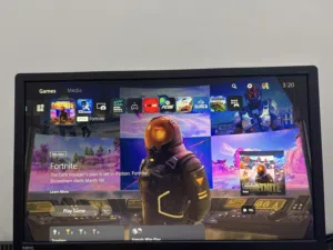 للبيع شاشة بنكيو 27انتش حط سعرك