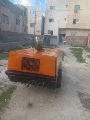 كمريصه اطلس كبكو اربع روس فحص  موفره ديزال جاهزه علي الشغل  سعر طري