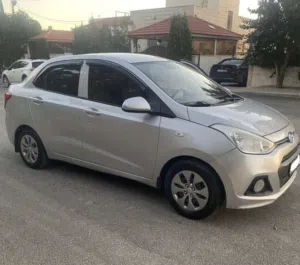 Hyundai i10 2017 هونداي للإيجار الأسبوعي أو الشهري فقط