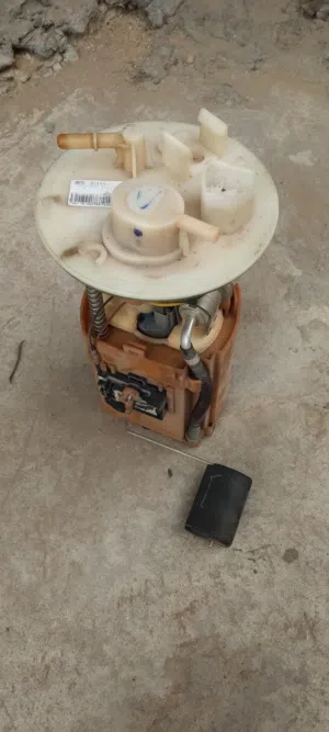 بومبة بنزينة كيا سيرتو 2012
