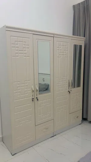 دولاب ملابس رائع