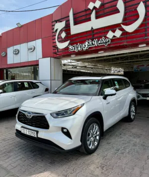 تويوتا هايلندر لمتد LIMITED 2024 ( شركة ريتاج لتجارة السيارات )