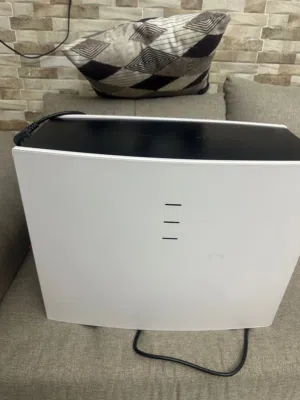 جهاز شفط الرطوبة بحالة ممتازة يعمل باللمس