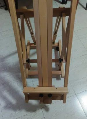 ستاد رسم احترافي حجم كبير ( خشب زان ) للبيع