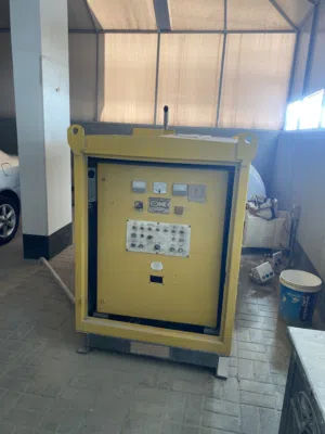 للبيع جنريتر مستعمل بحاله جيدة