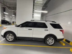 2013 Ford Explorer 3.5L V6, automatic, good condition. Price: 25,000 AED (negotiable). Renewal soon