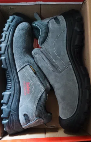حذاء سفتي جديد safety footwear مقاس 45