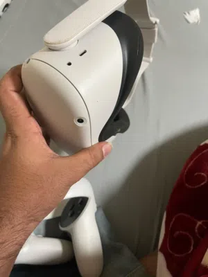 Oculus quest 2 VR /6 GB ram and 128 GB