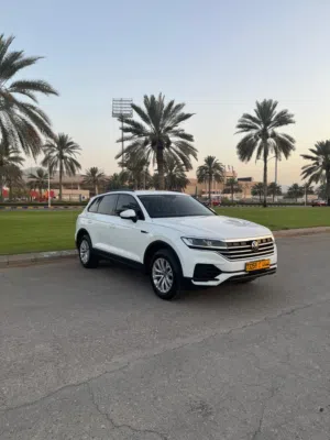 فولكس واجن طوارق دفع رباعي محرك 3.0 توربو 2022