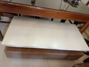 السلام عليكم طاولات اللبيع وسط