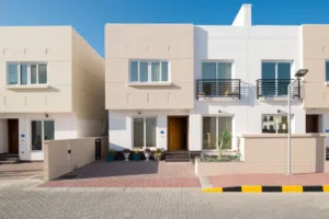 فيلا تنبض بالأمان و مسكن تنمو فيه الطمأنينة... مجمع اريج السكني...